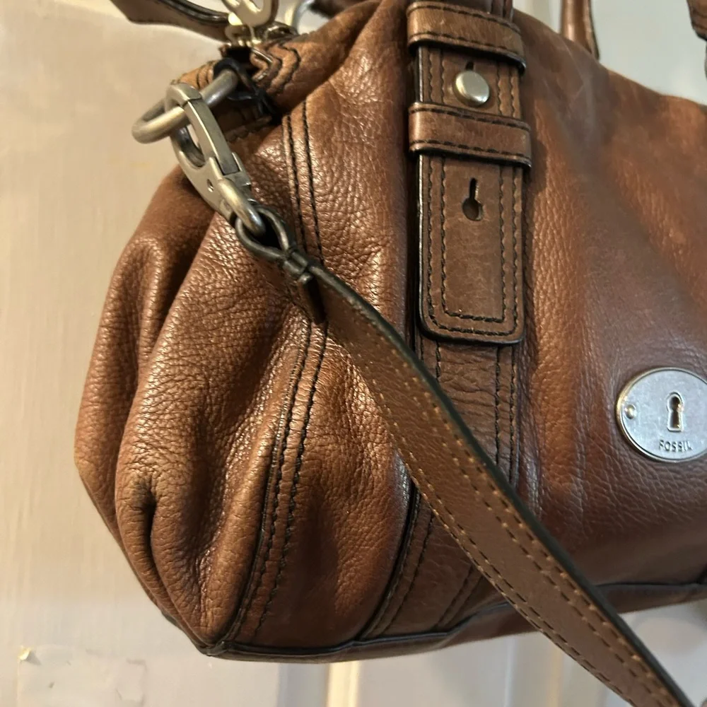 Fossil Brown Leather Satchel with Removable Strap - Picture 3 of 8